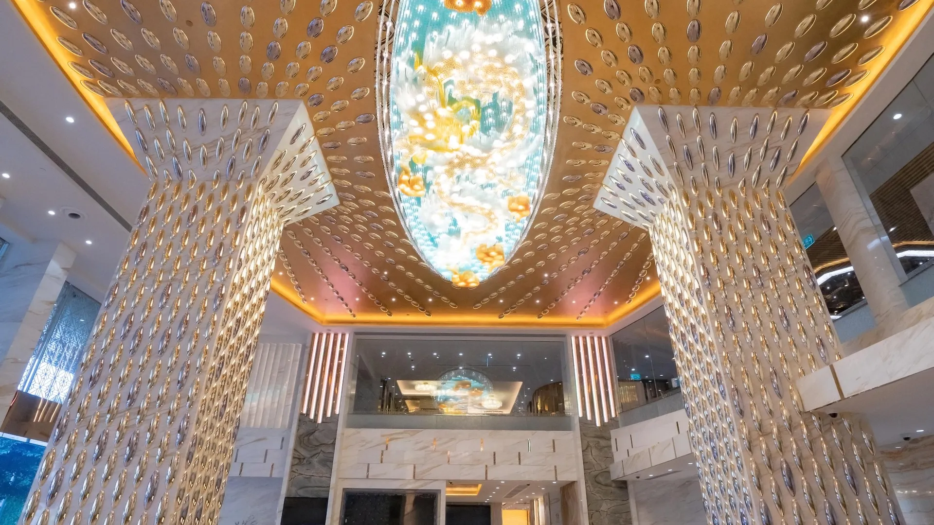 Hotel Golden Dragon Macau 4*,  China